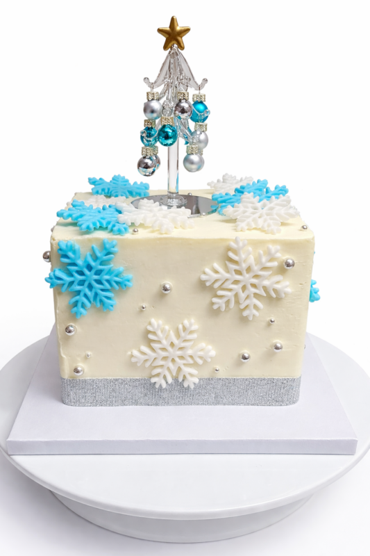 Christmas Cake Dena 4